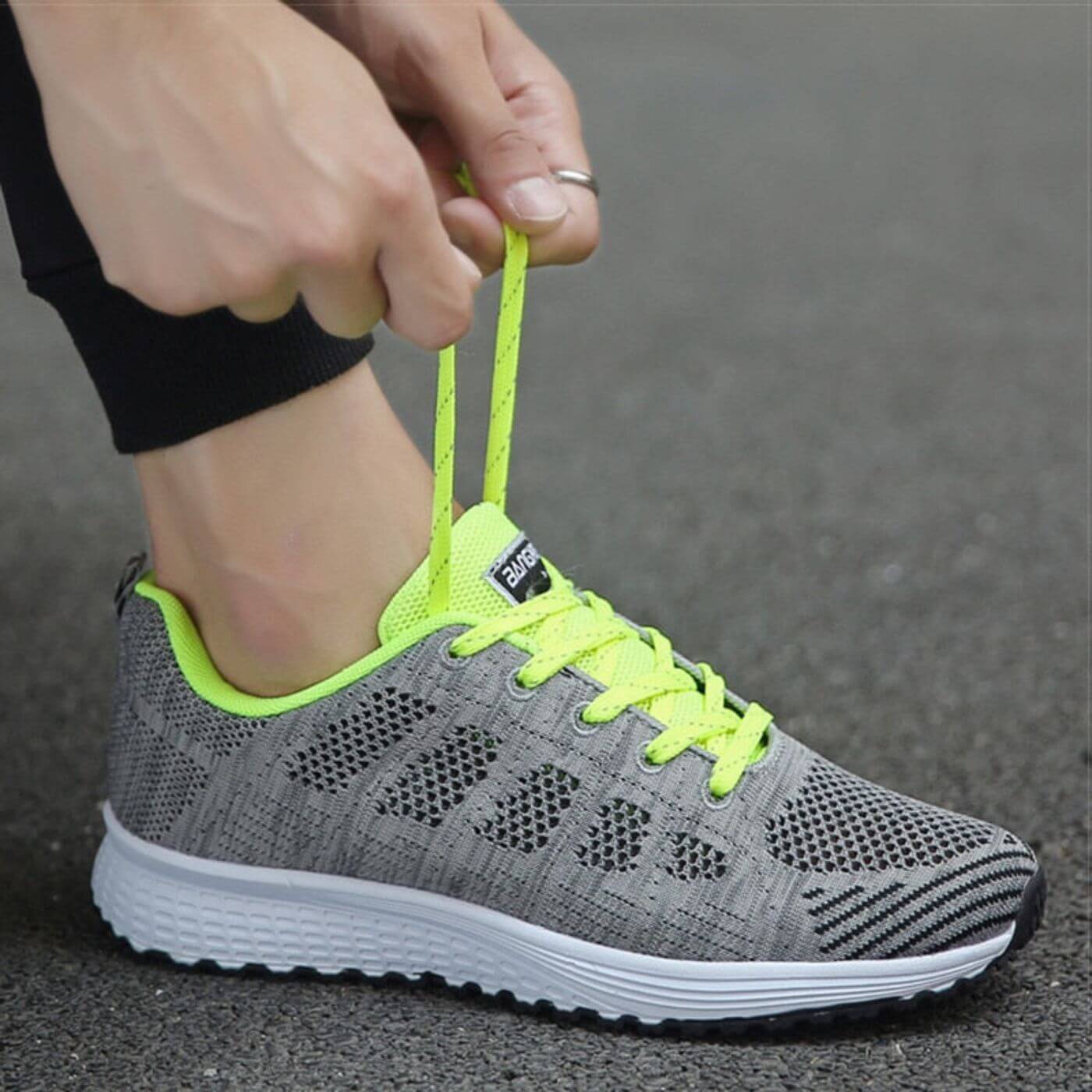 Victoria™ – Pain-Relief Orthopedic Sneakers 👟